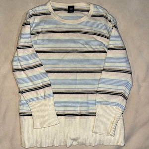 Gap Striped‎ Sweater